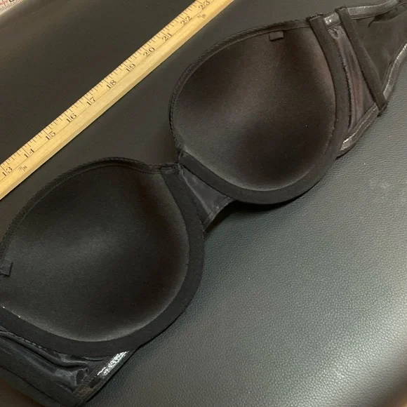 Calvin Klein Bra‎ 34 D Strapless Push Up Black Padded Support - Picture 5 of 5